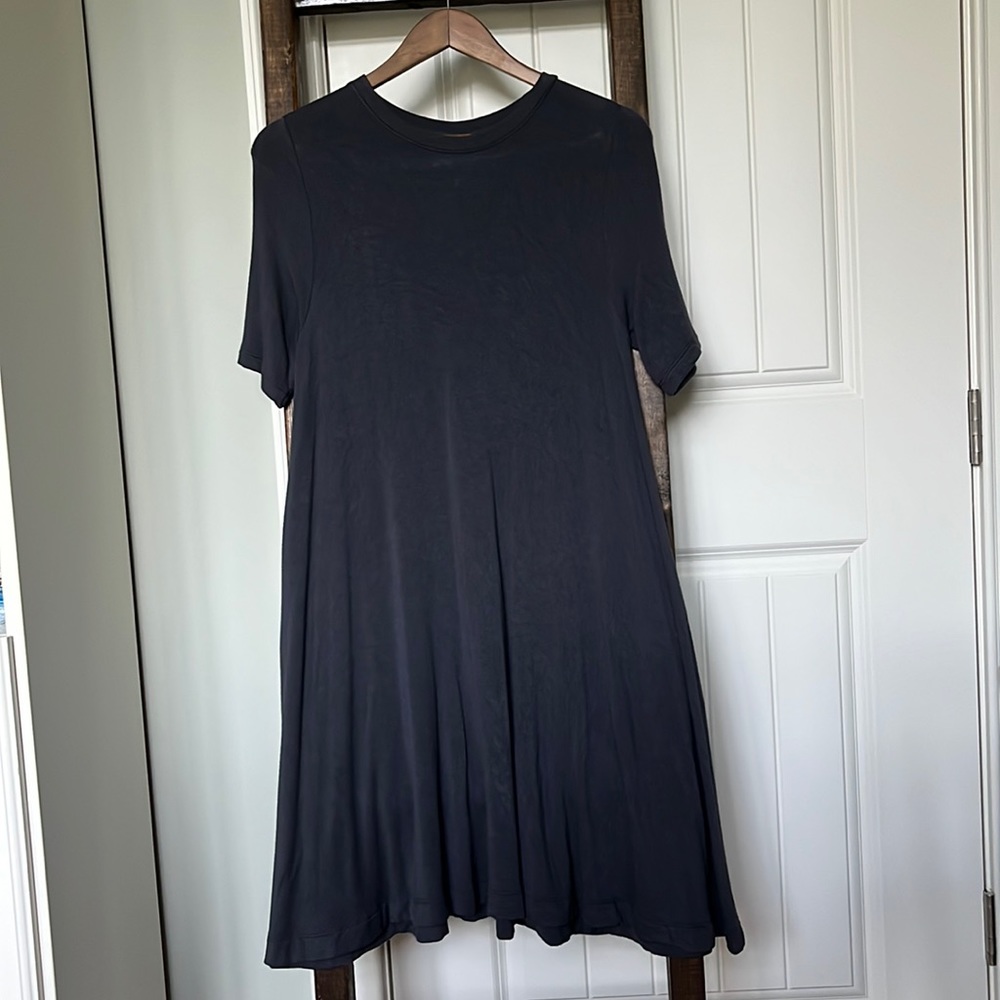 Lou & Grey Swingy A-line Short-Sleeved Dress, S, Excellent Condition.